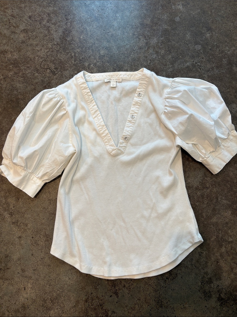 Chelsea & Violet Ivory V-Neck Puff Sleeve Blouse